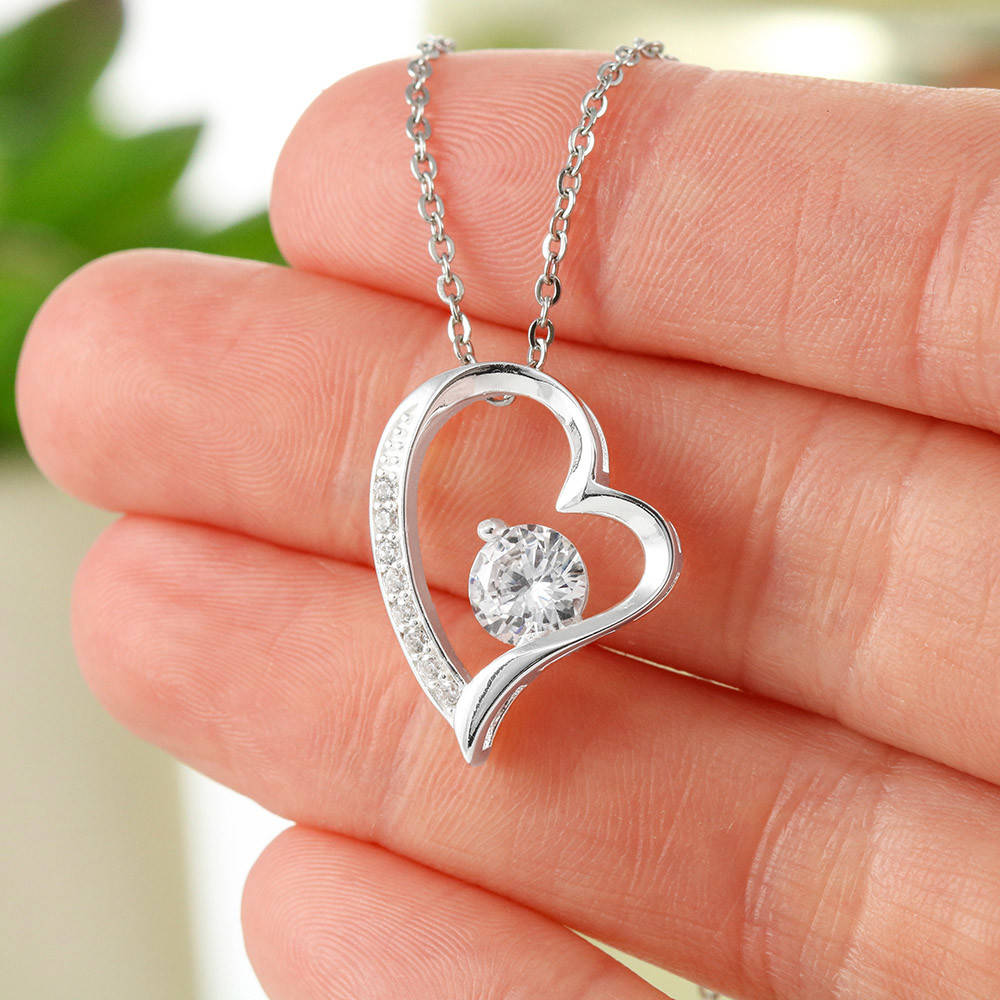 Forever Love Heart Necklace 💖